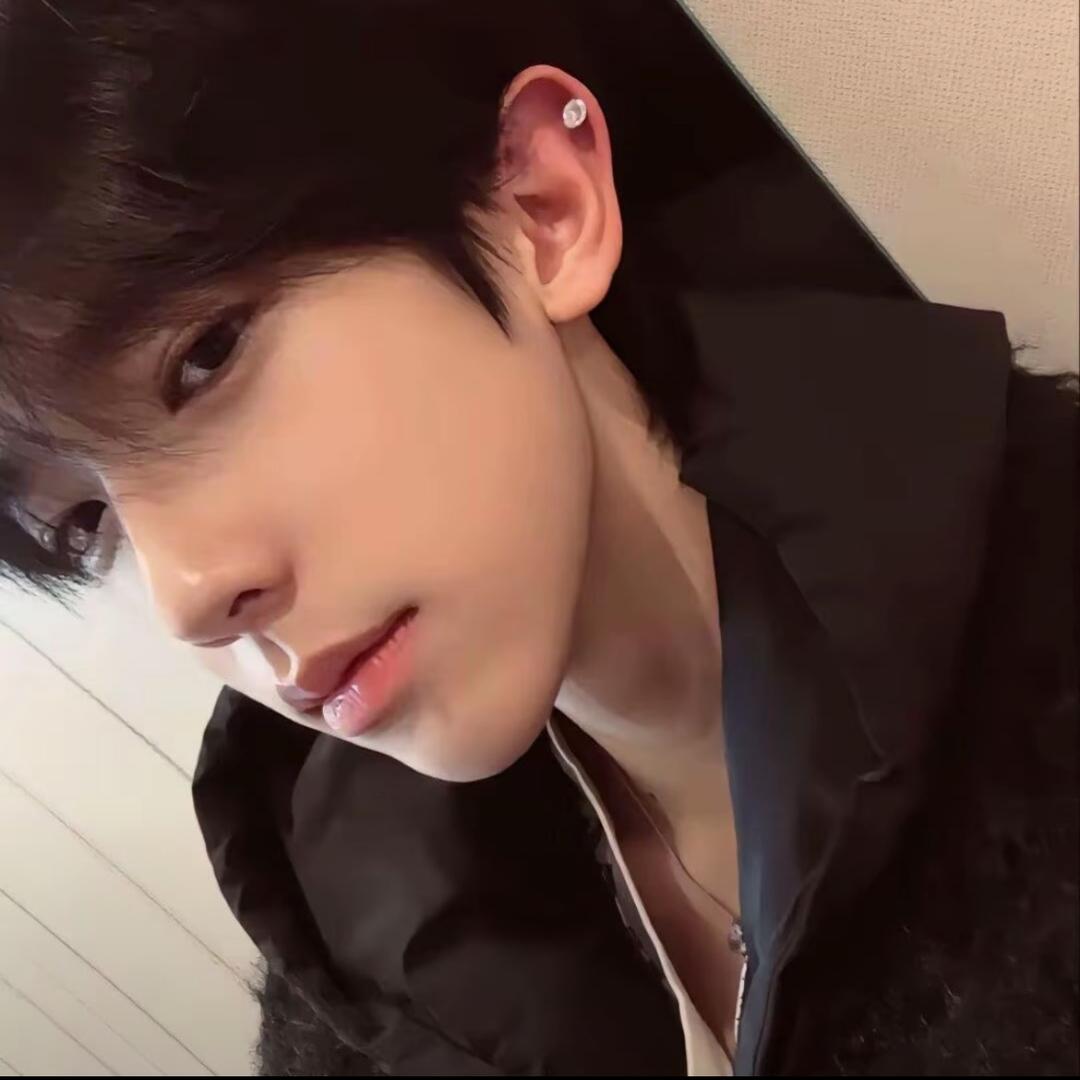 被女友4i太过用力变成0那个雨夜