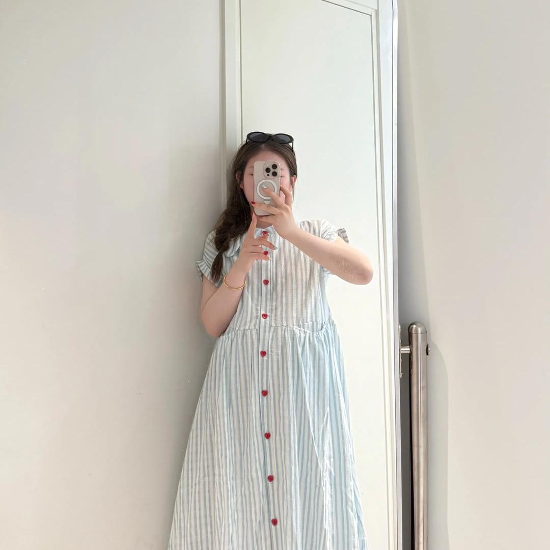 雅雅穿搭