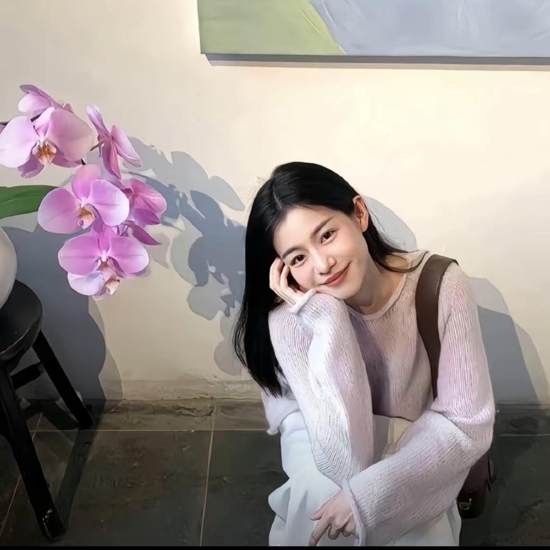 神秘美女子(满血复活版）