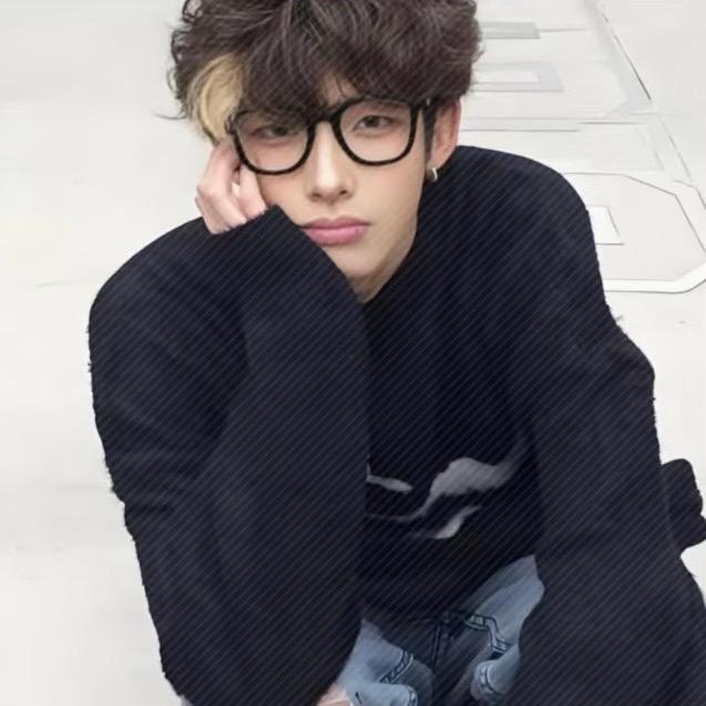 鼠鼠不想早训🥺