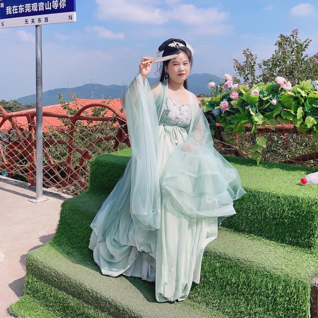 东莞饰品机器上钻
