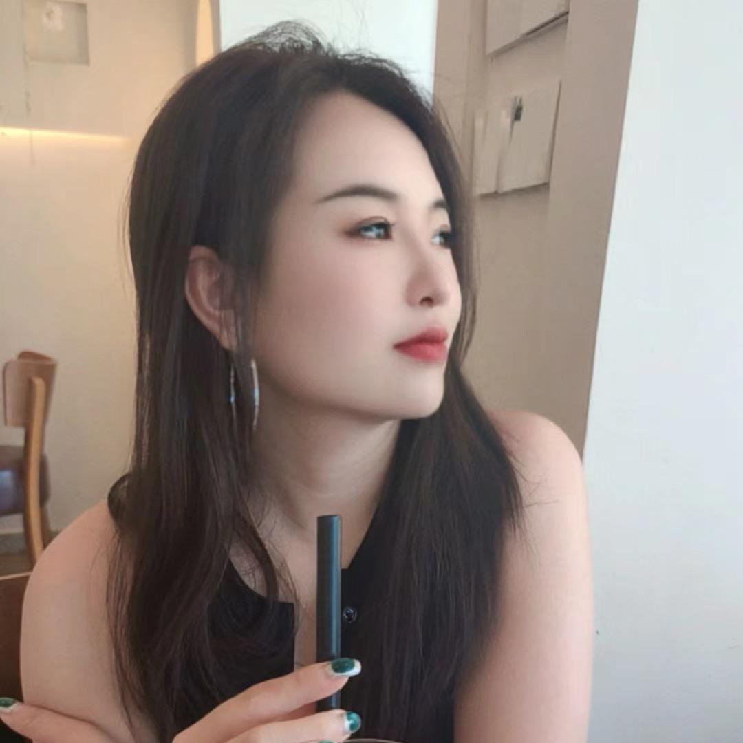 黄头发的闪电☄️