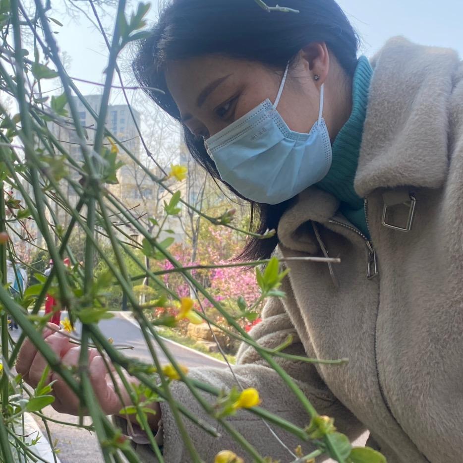 和草为伴