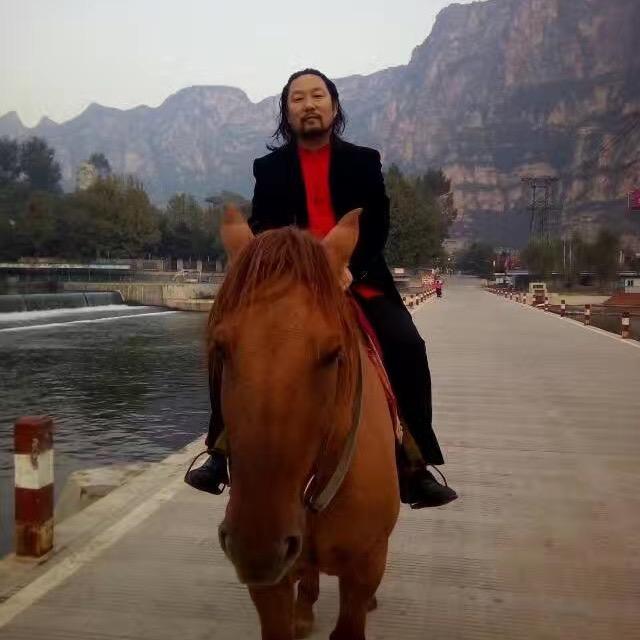 坚强仁爱低调……草原之歌