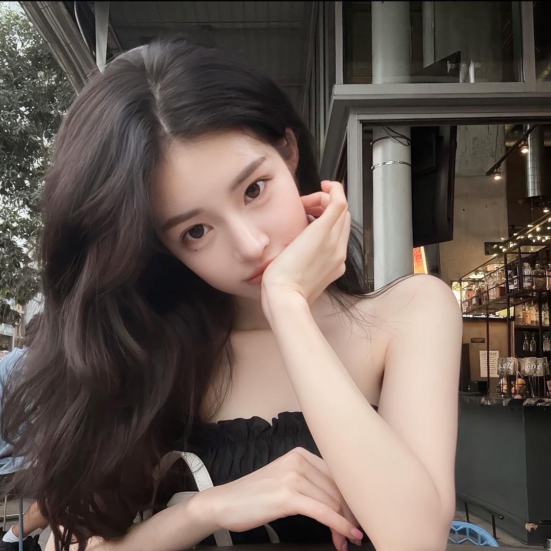 一只兔兔🐰