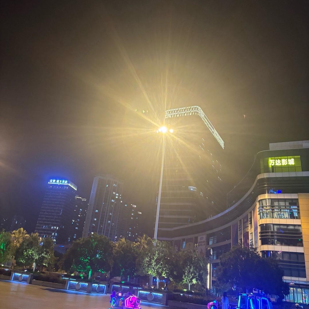 一抹晨光