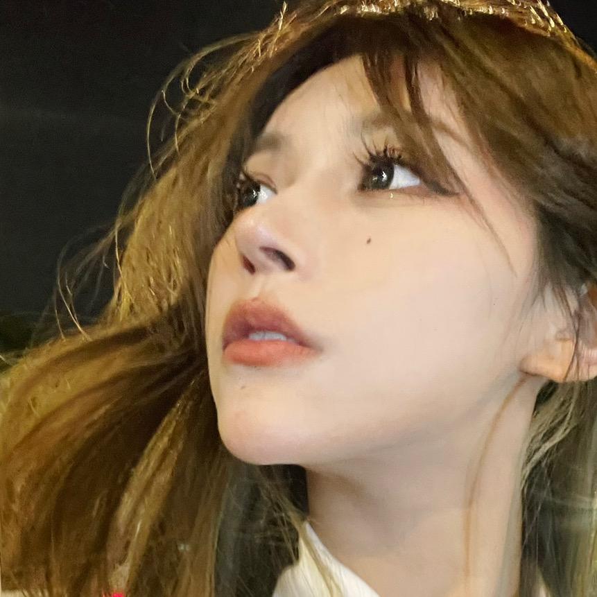 王嘉灵