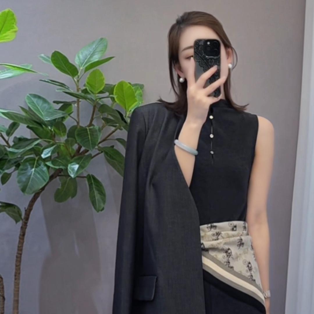 莱州市艾依人女装