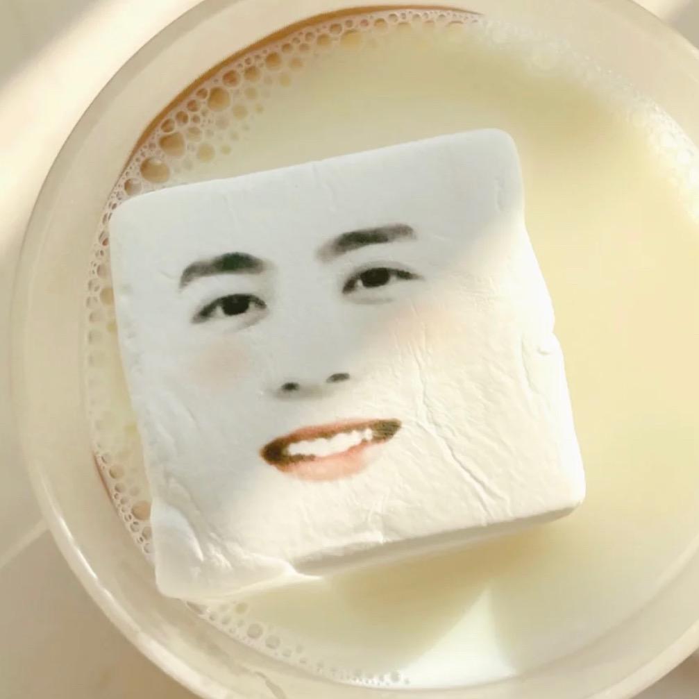 贺柯柯