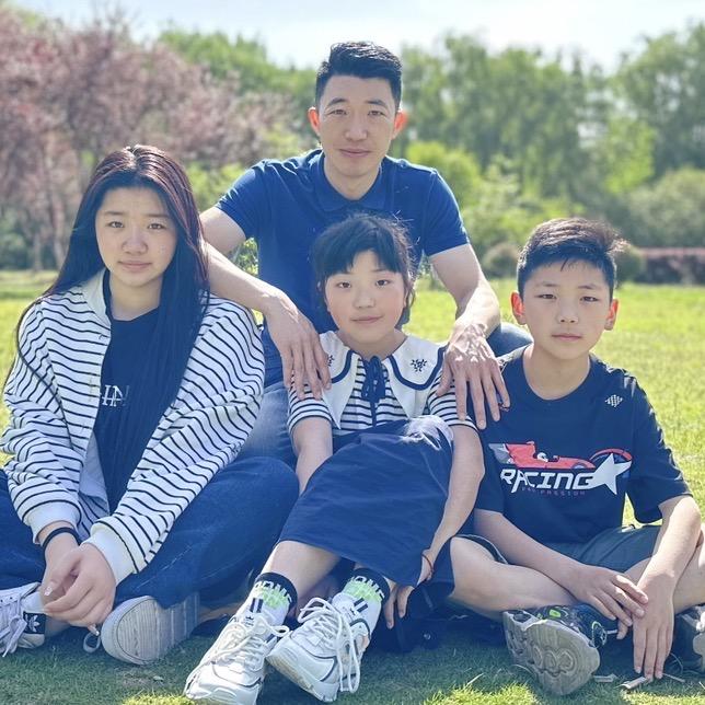 我是华伟单身宝爸