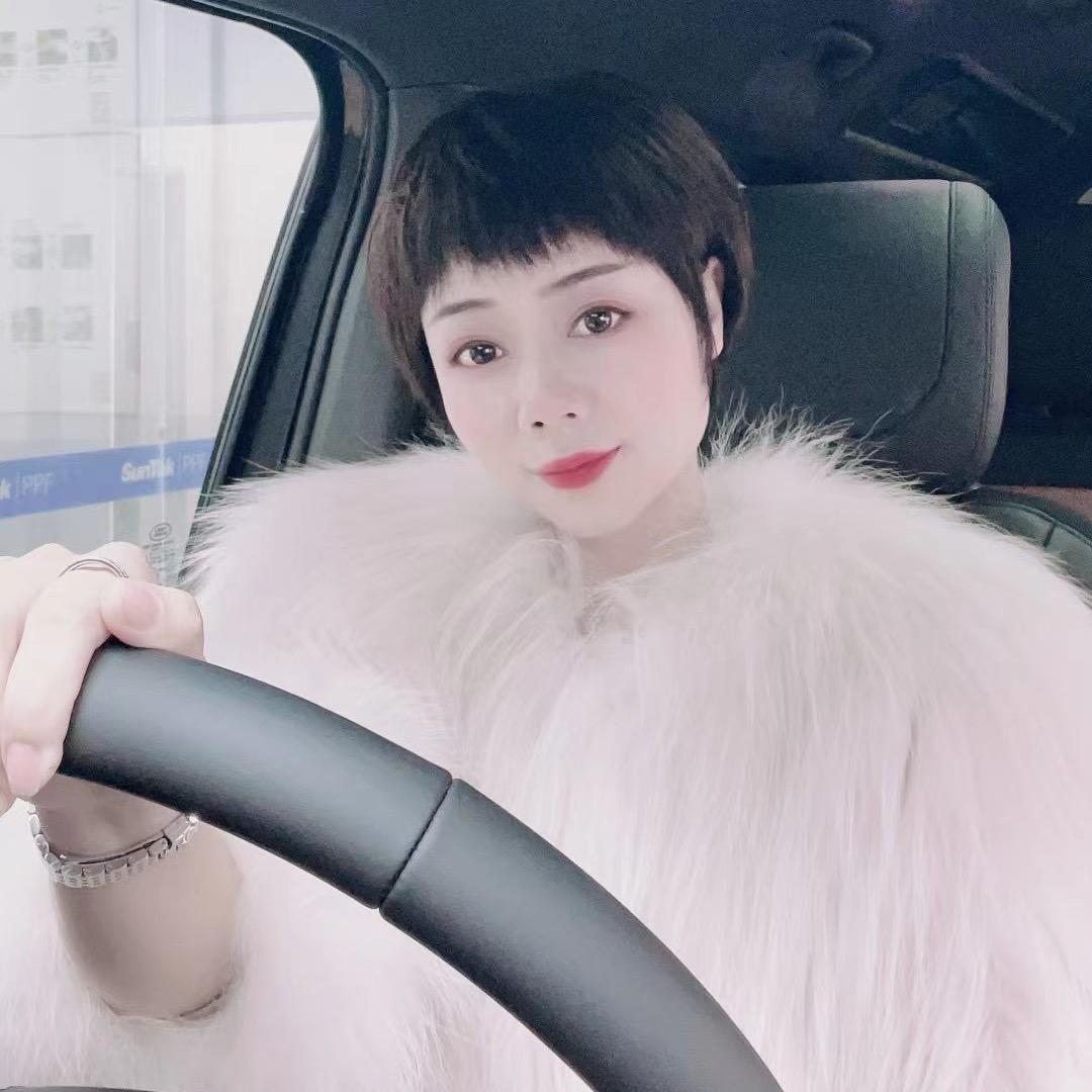 妃妃今天穿什么⁵¹¹