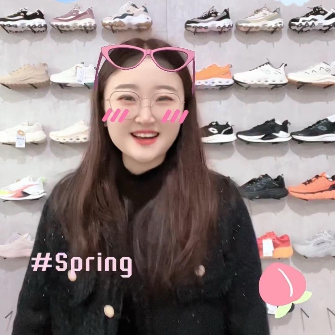 凤凤品牌折扣女装