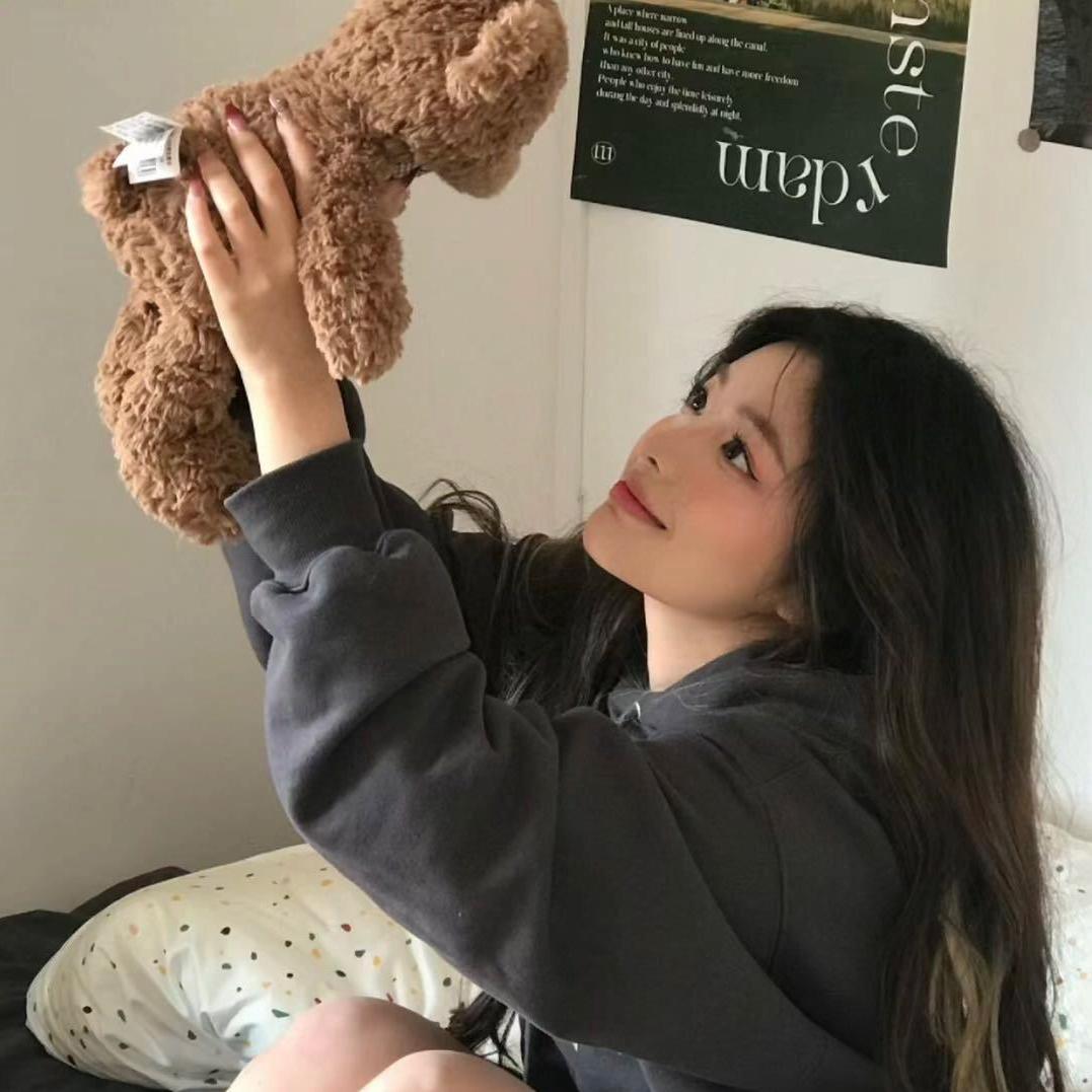 小yi爱喝益力多