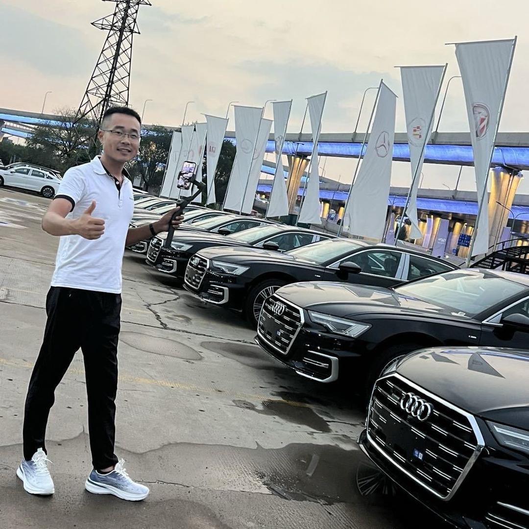 雨姐-刘部长新车团队