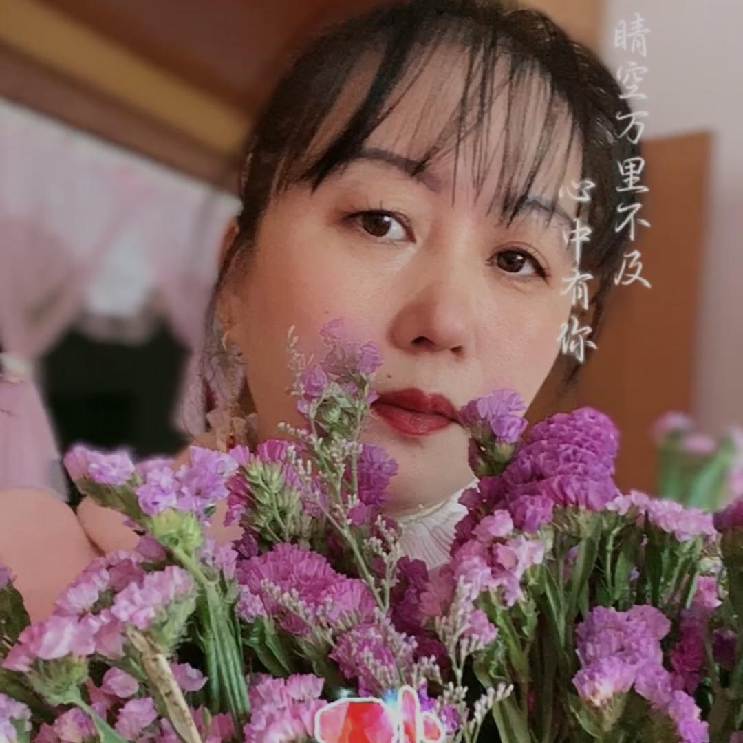 拒绝私聊王🌹爱🌻华 🌷wah