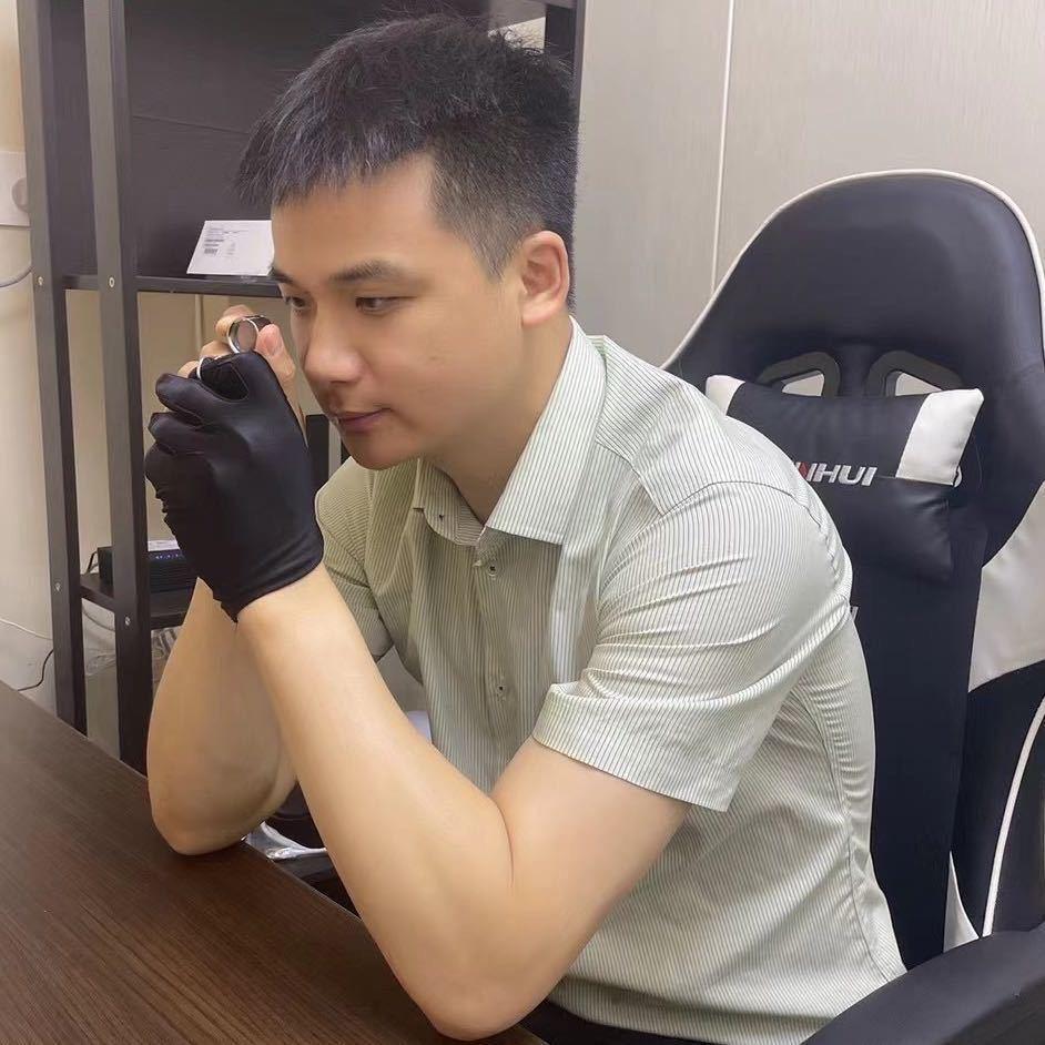 水贝钻满园珠宝