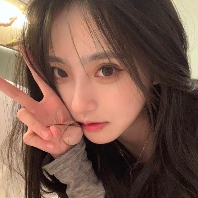 晚晚吐泡泡