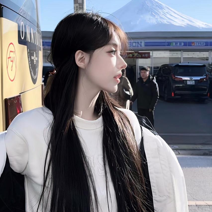 Елена娜娜呢