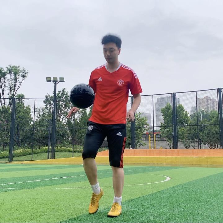 贝影实况足球