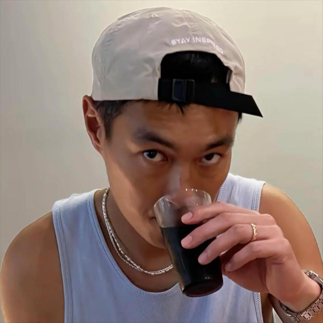 黄