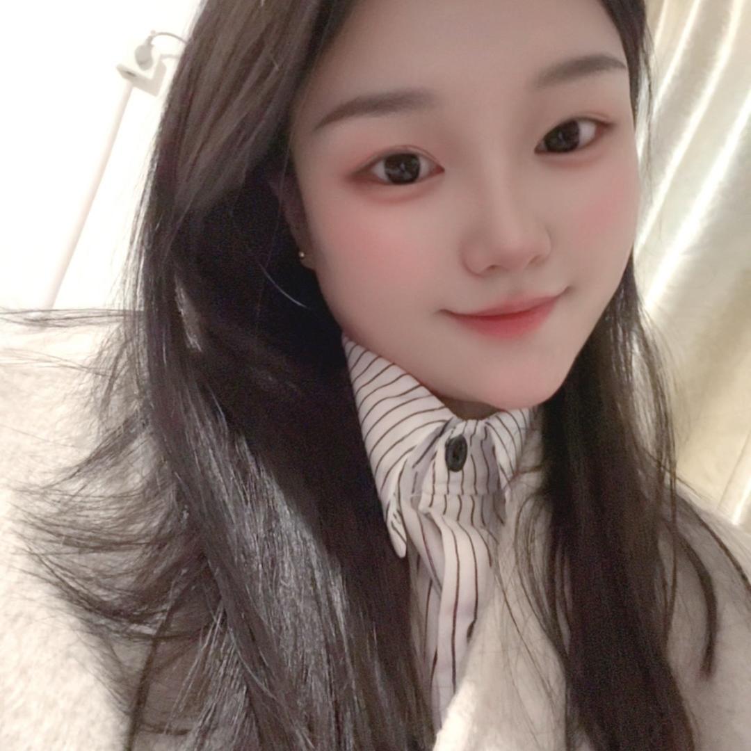 学习口琴的暖暖