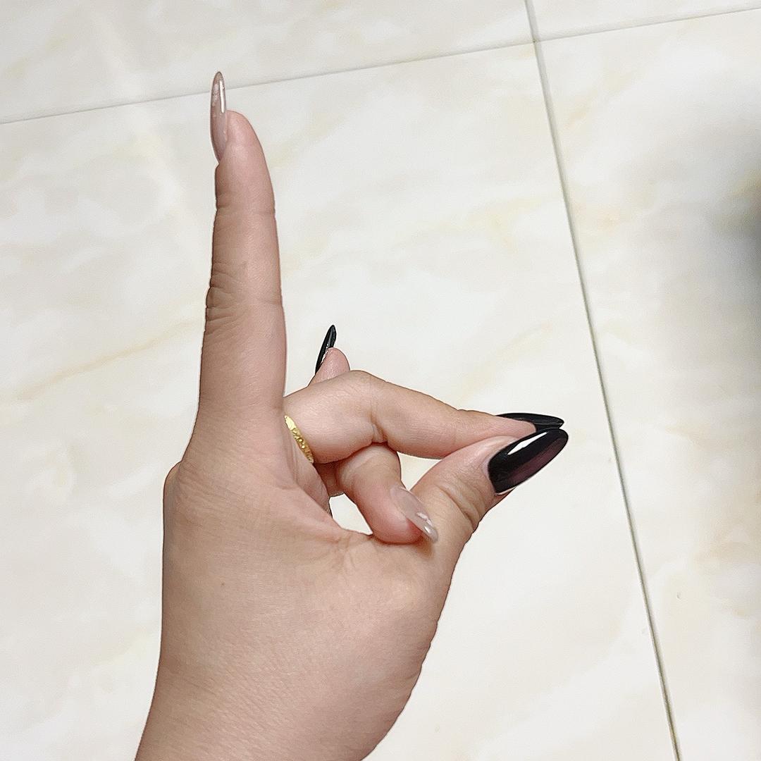 爱笑的（钱路多）