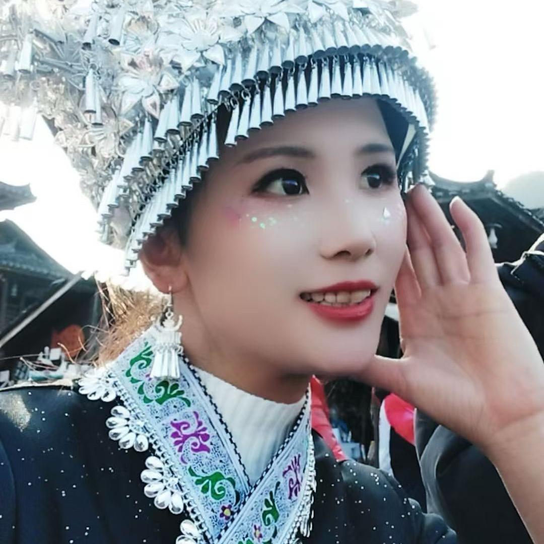 贵州苗苗