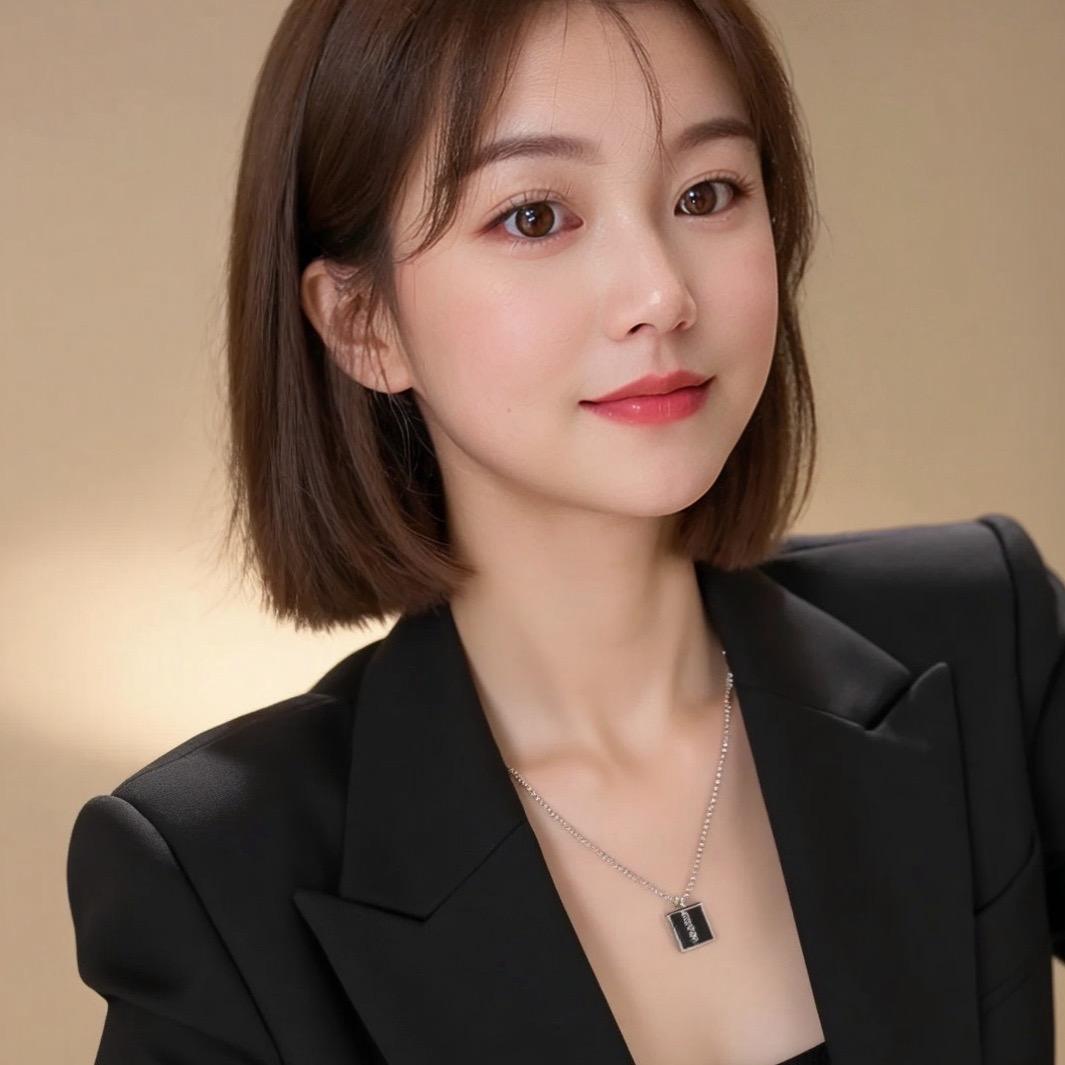 微笑中的艳菇娘💋