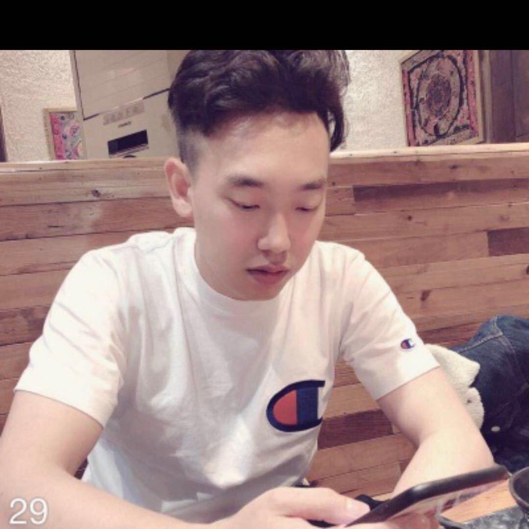 请叫我马先生