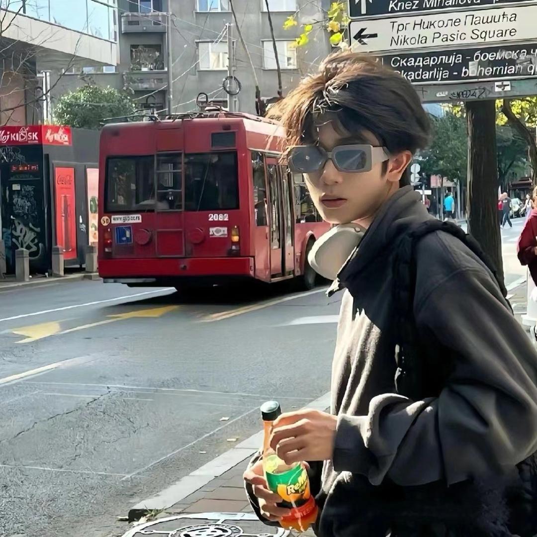 男人得装💪🏻