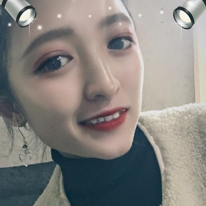 莉儿吖