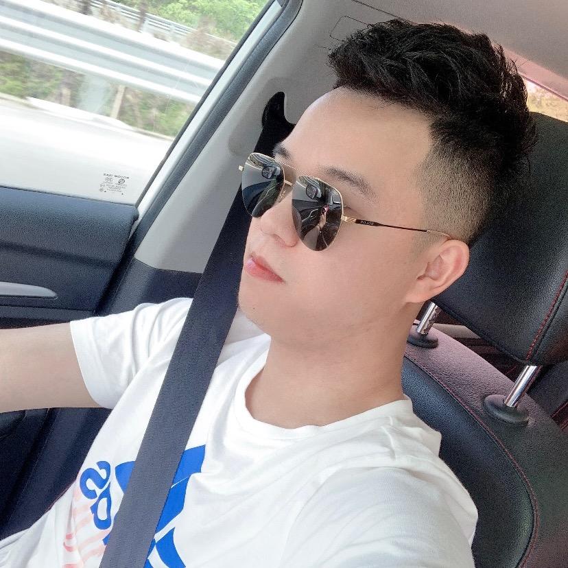 阿明。