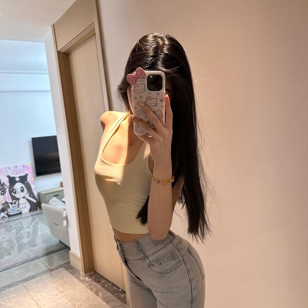 不偷腥的小野猫