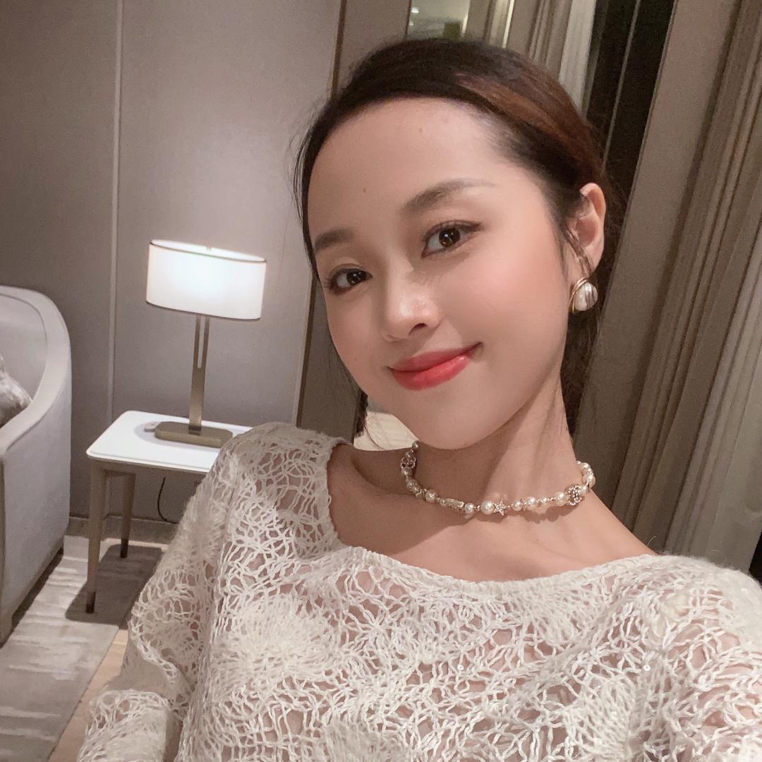 玟玟服饰