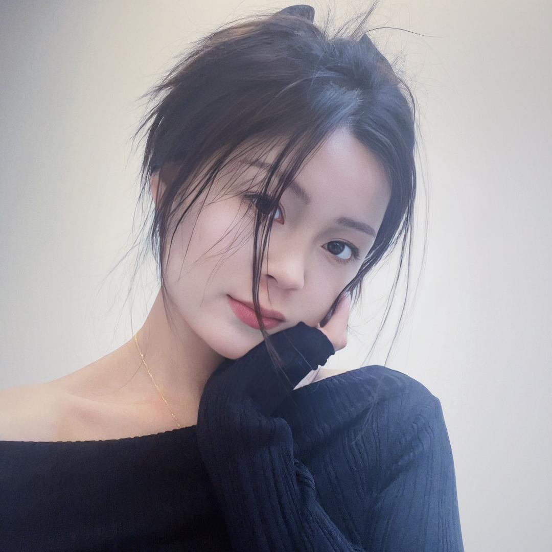 阿邱~