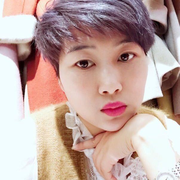 郑州银基依浚俏女装批发（娜娜主理人）