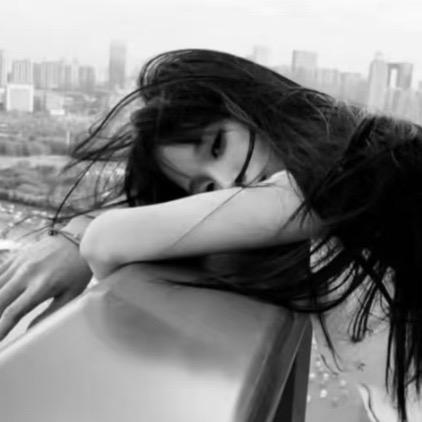 不瘦到100斤不改名( ੭•͈ω•͈)੭