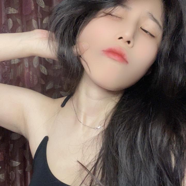 果茶子（私信抱抱吧）