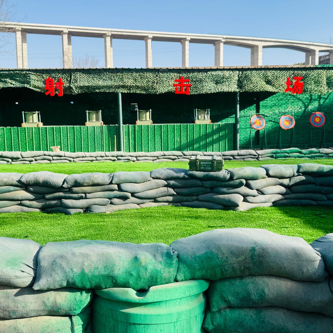 战狼特训营管理部狼头