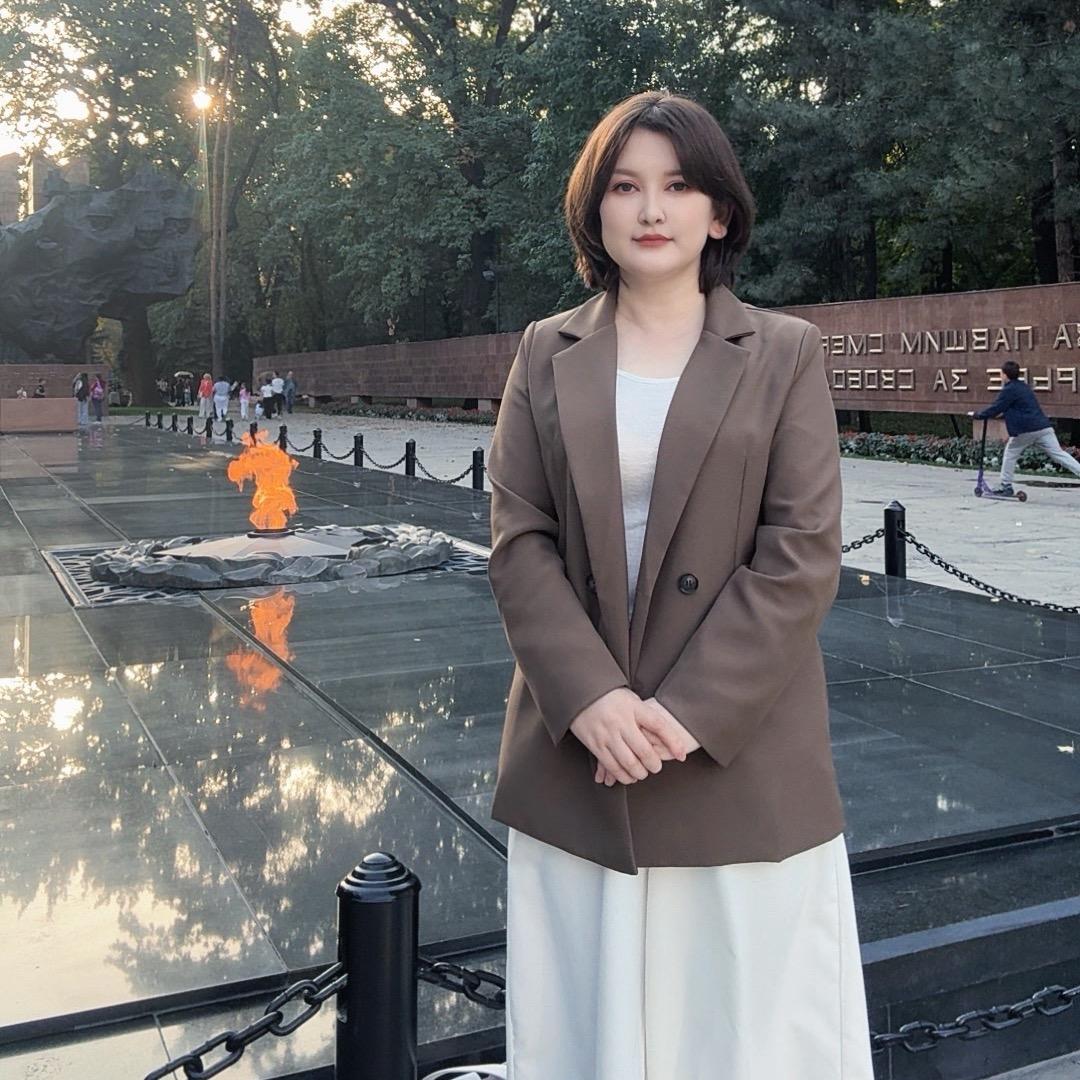 小尼 在哈萨克斯坦