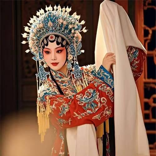 陌言 (欢迎来我橱窗逛逛！)