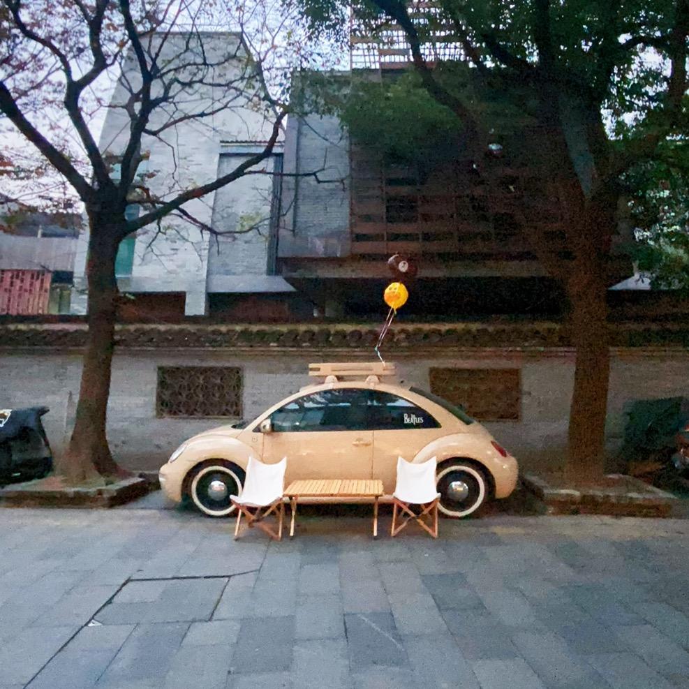 黑小马