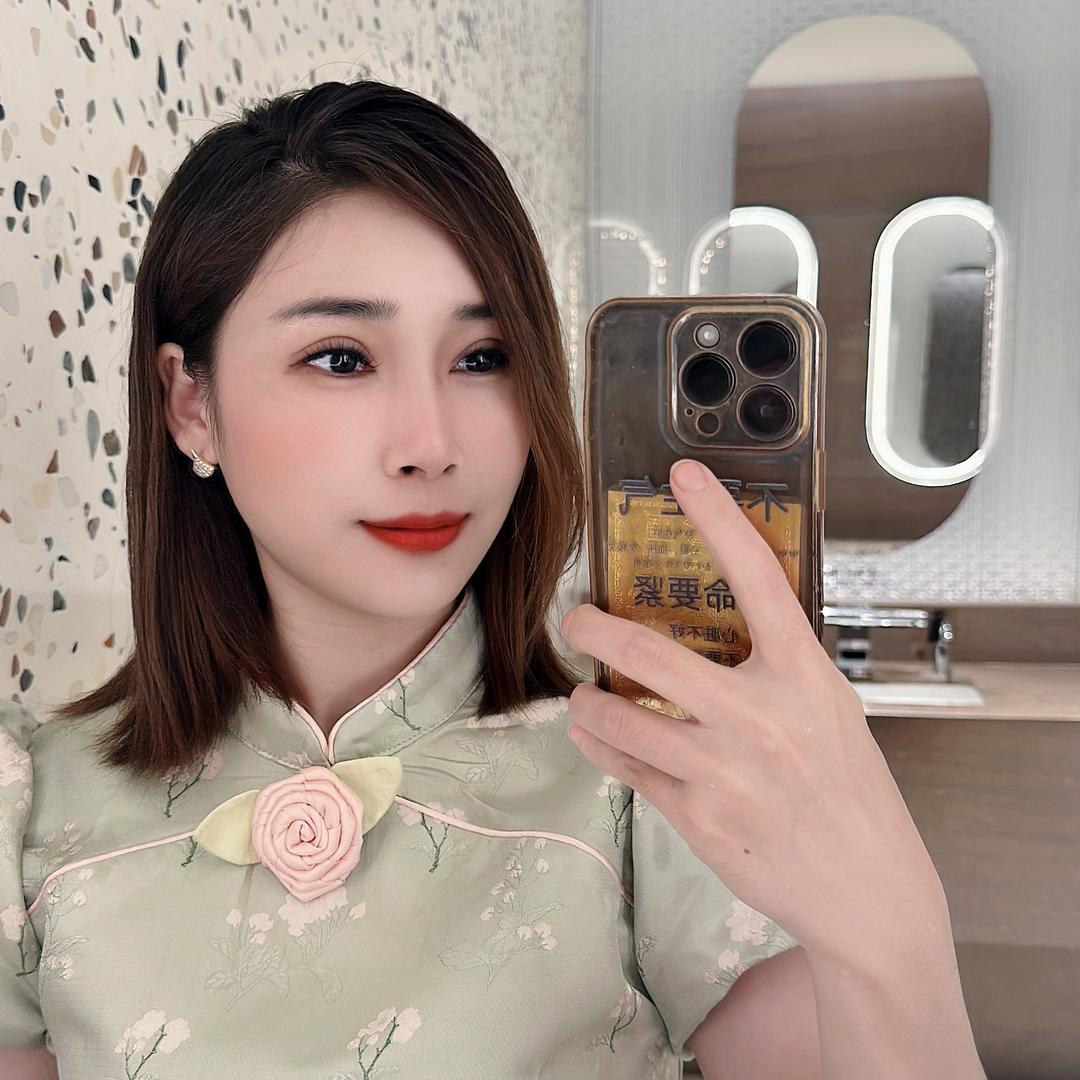 雯子在丹竹头做问题肌肤