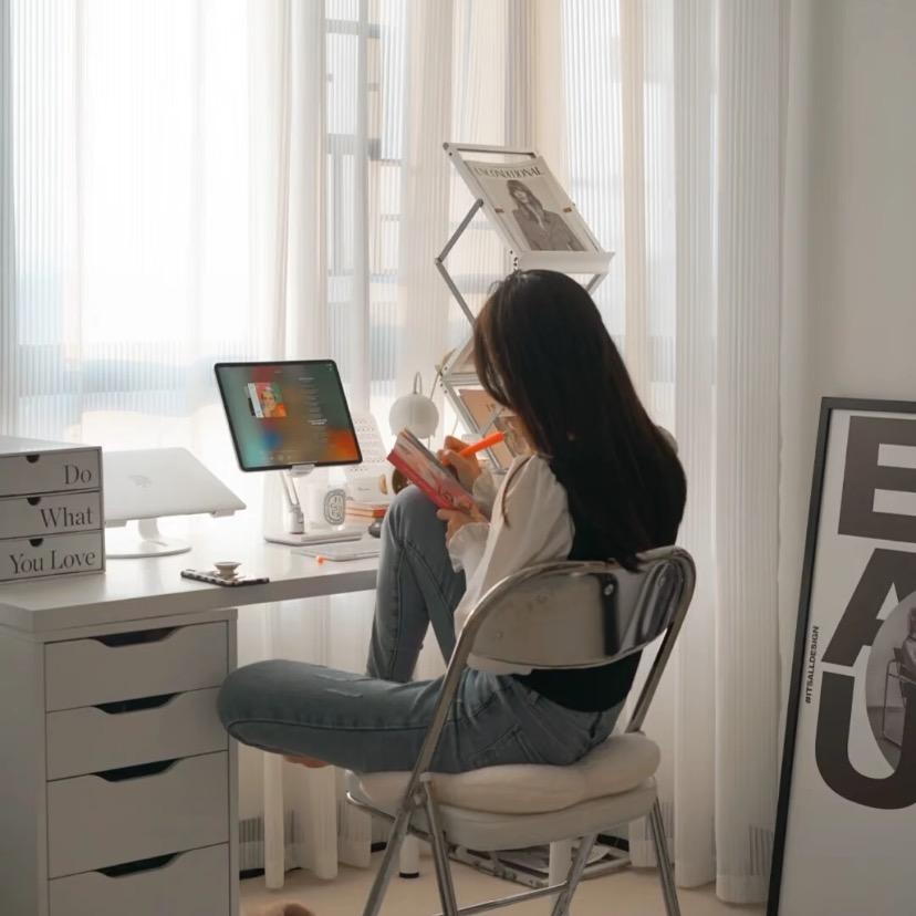 🌈去摘星星的小姜