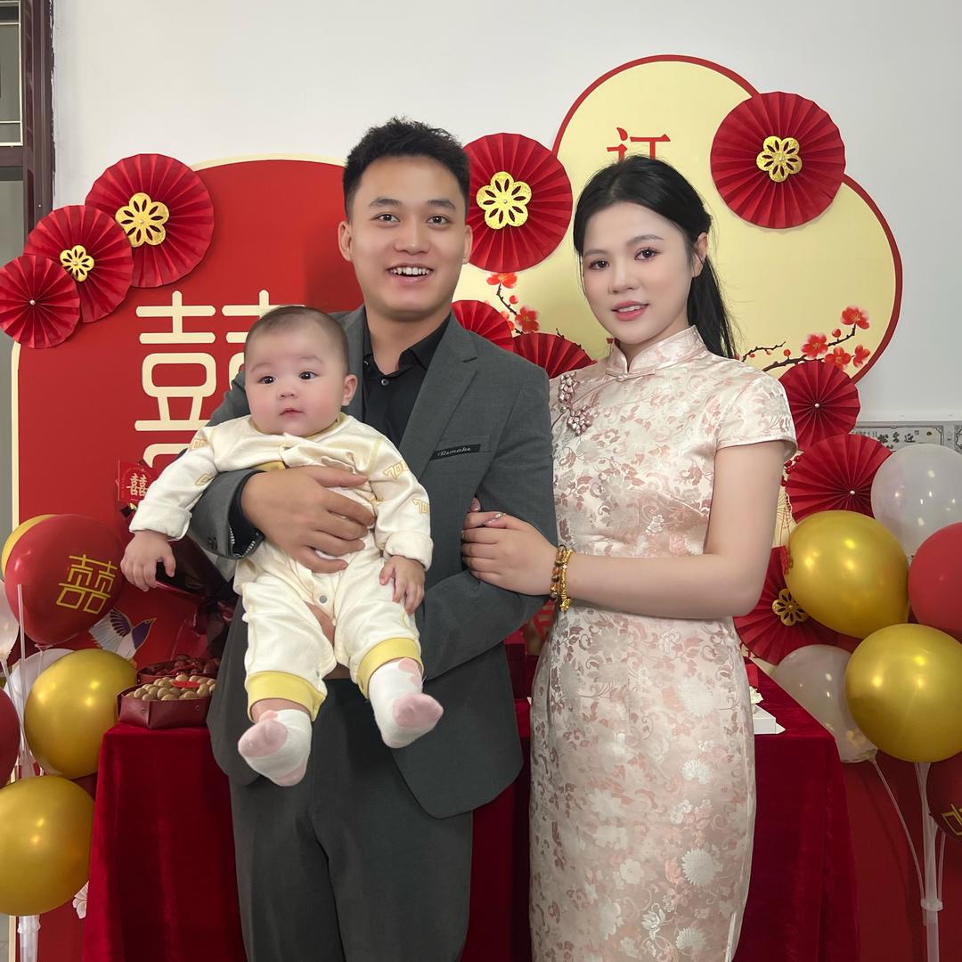 小拾壹（老弟家的宝贝）