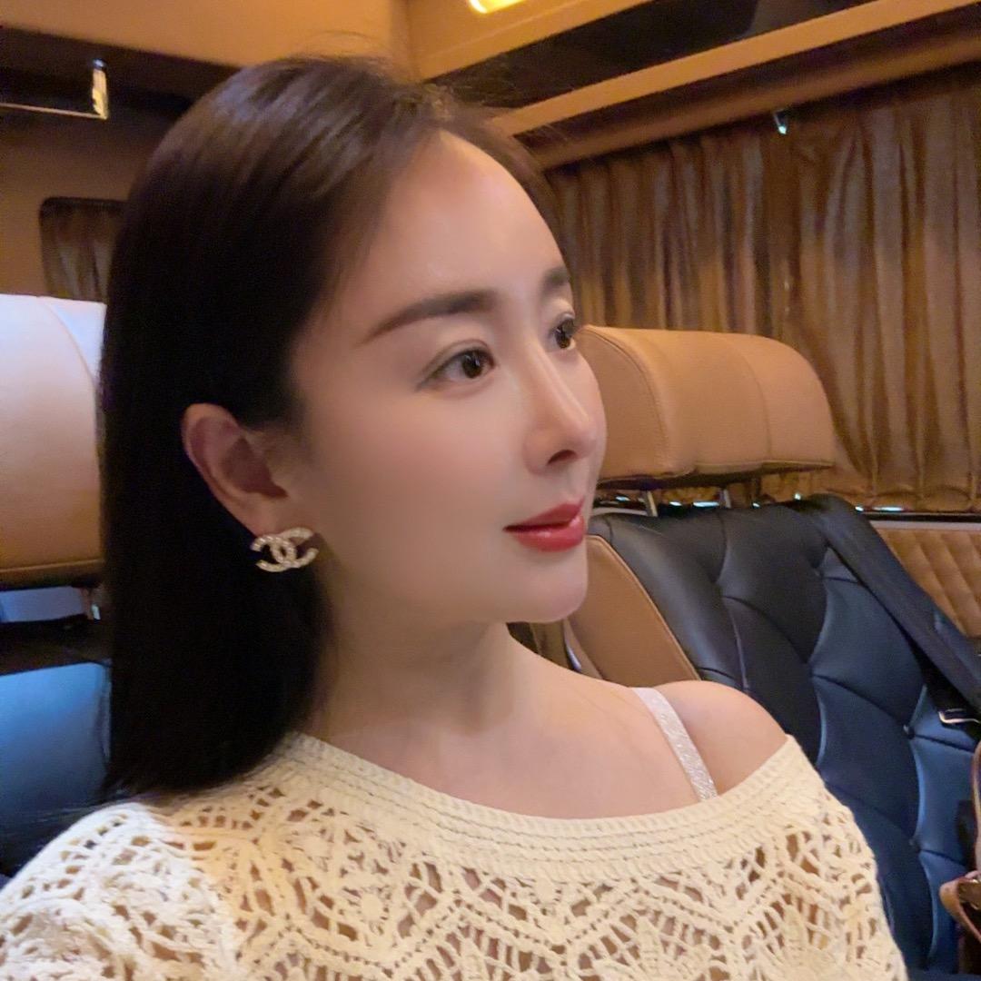 Nancy 六月