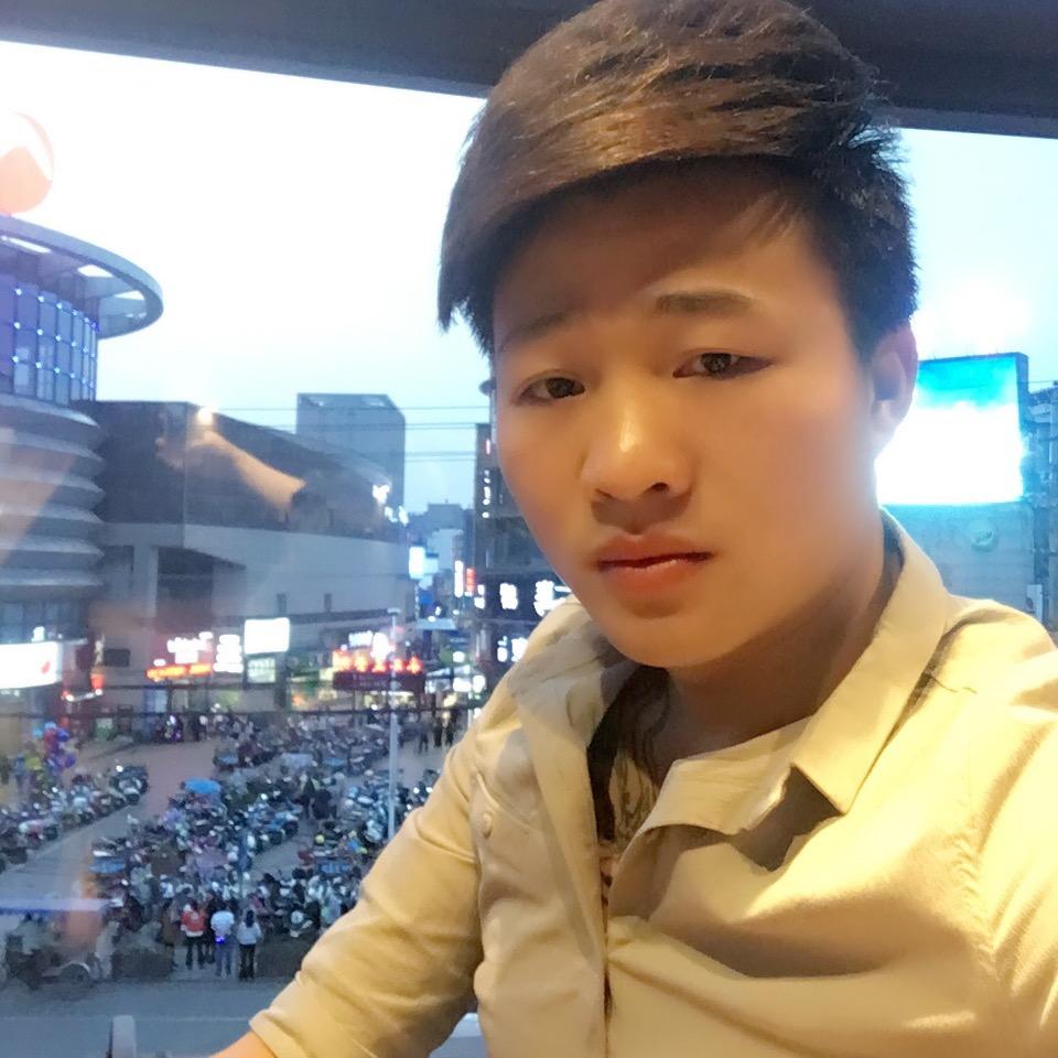 皇后酒吧叶世明