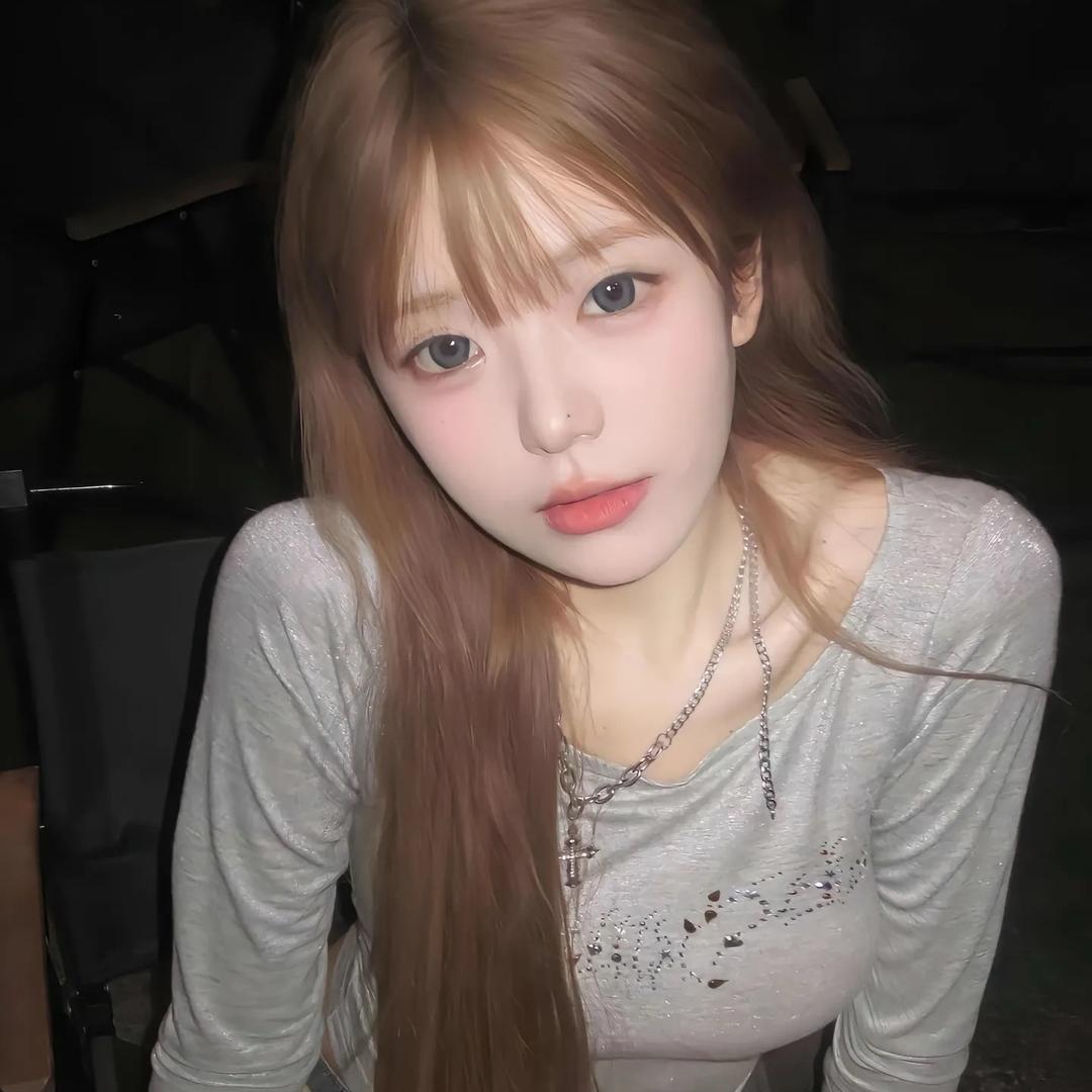 KK爱喝水