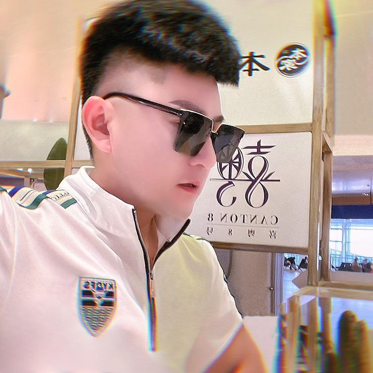 🥇周小游