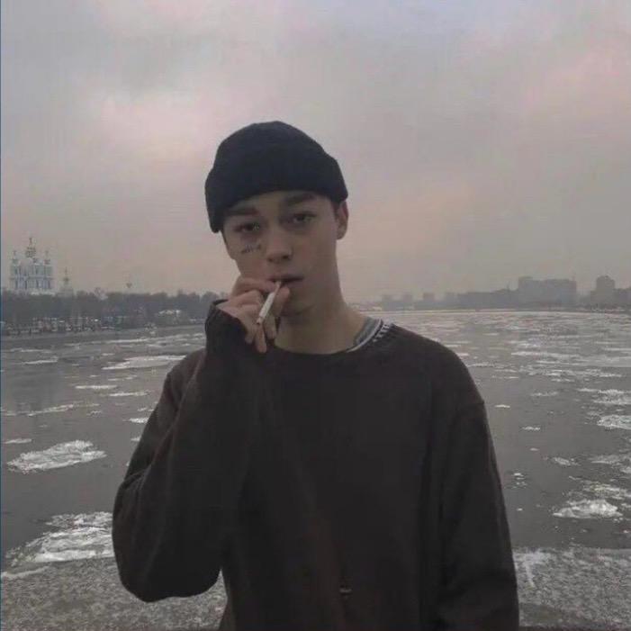 .T 1